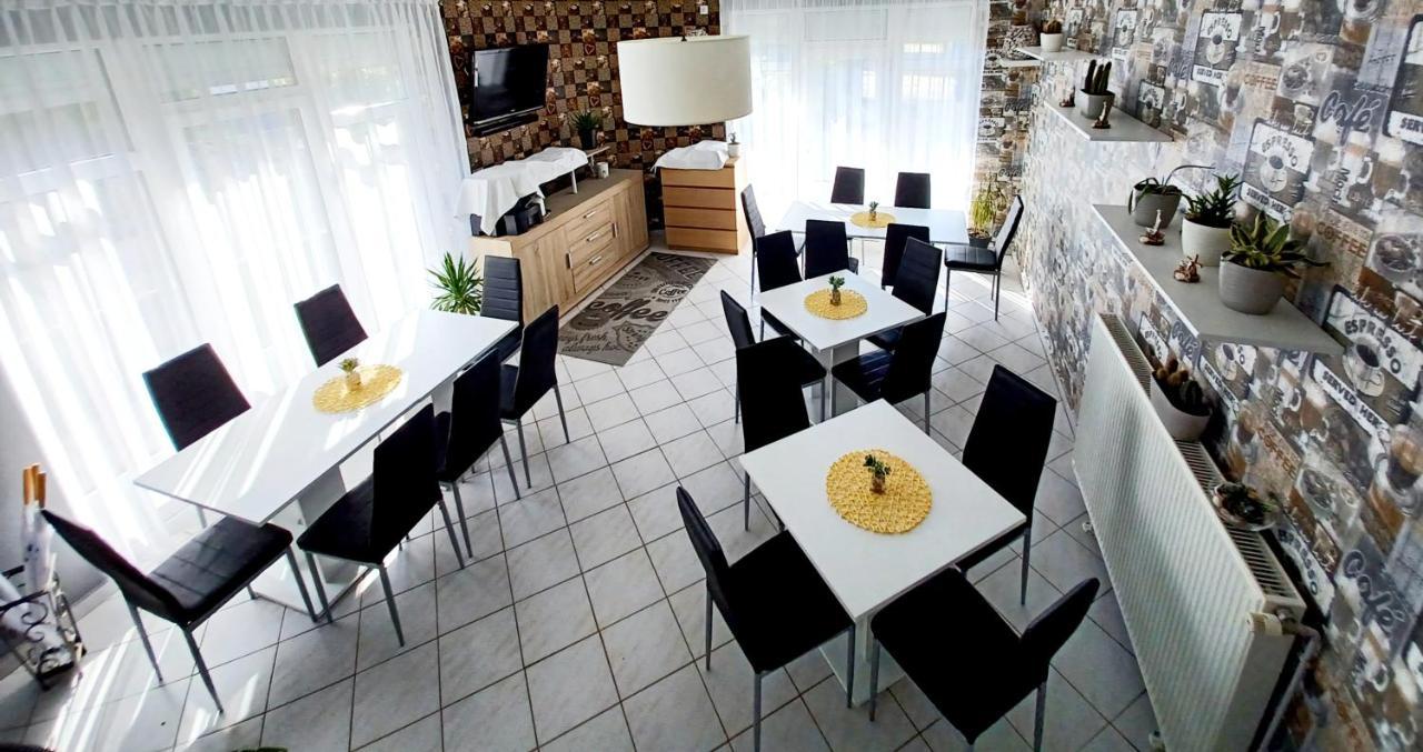Margret Haus Acomodação com café da manhã Balatonfüred Exterior foto