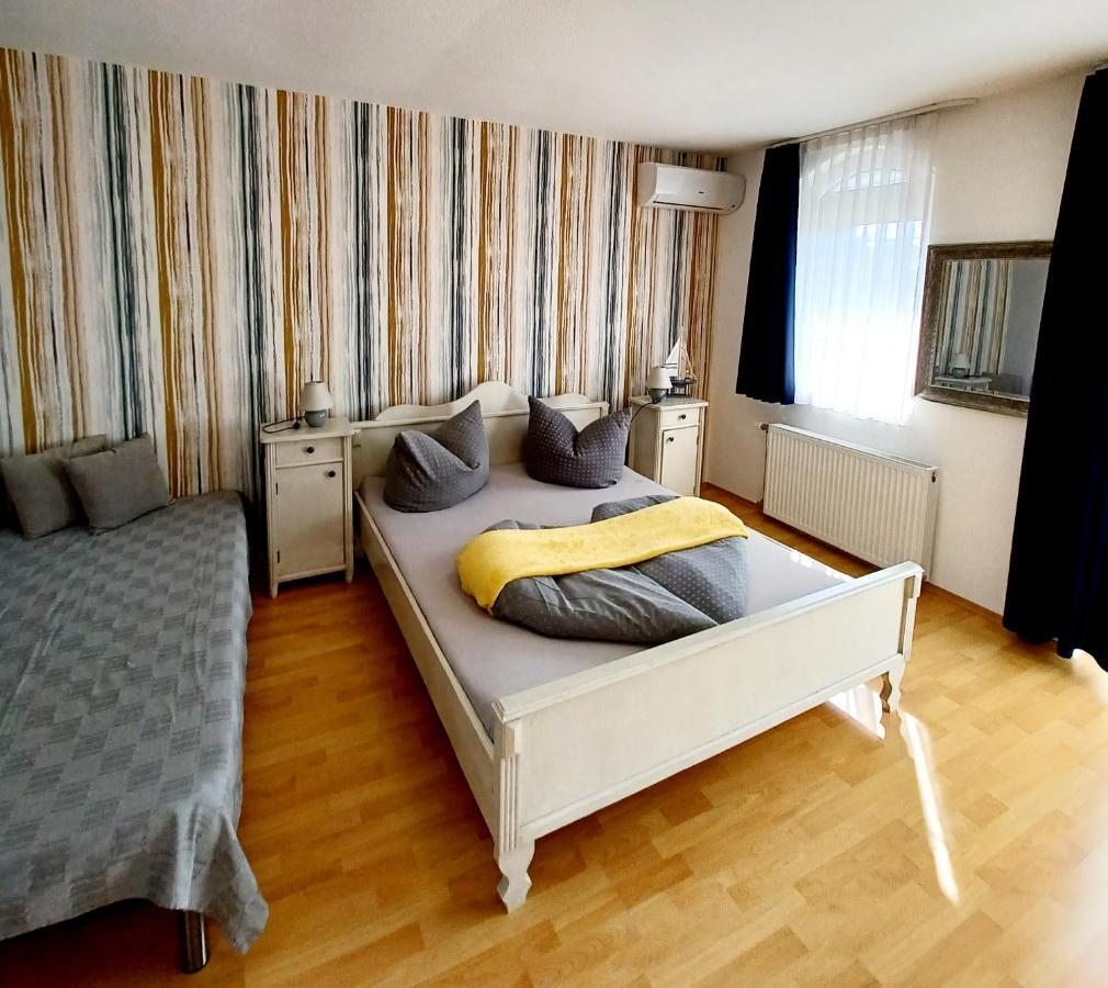 Margret Haus Acomodação com café da manhã Balatonfüred Exterior foto