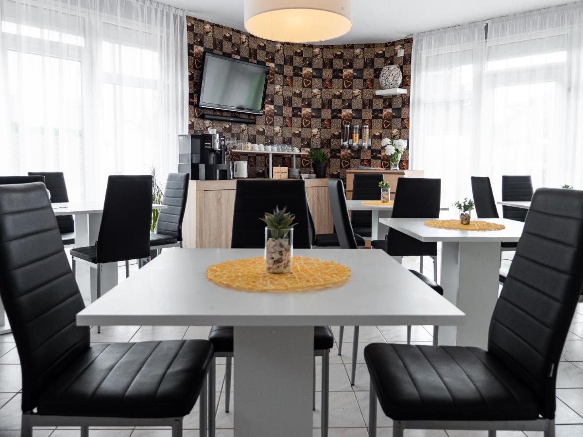 Margret Haus Acomodação com café da manhã Balatonfüred Exterior foto